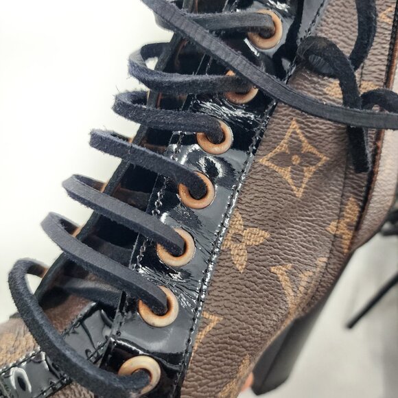 Monogram Lace up Boots Black x Brown - Picture 9 of 12